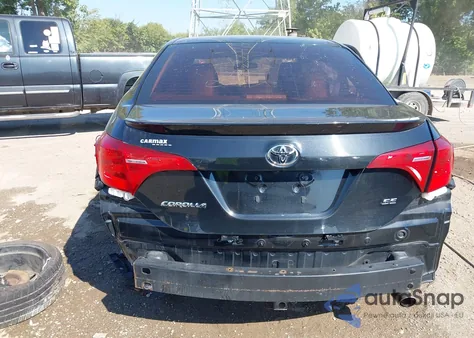 2019 Toyota Corolla Se z USA, uszkodzony, nr VIN 2T1BURHE2KC229015